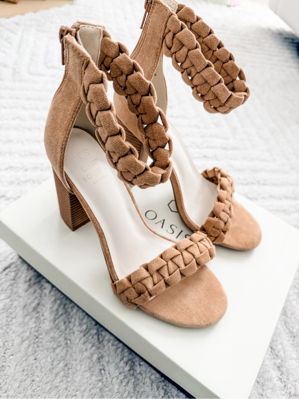 The Melody Braided Two Band Nude Heels - Size 7 - Picture 3 of 8